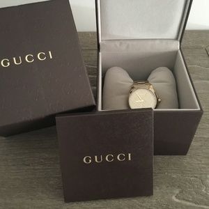 Authentic Unisex Gucci Gold-Tone watch